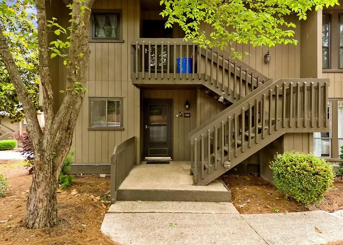 Pinehurst Lakeview 2Br With Pool